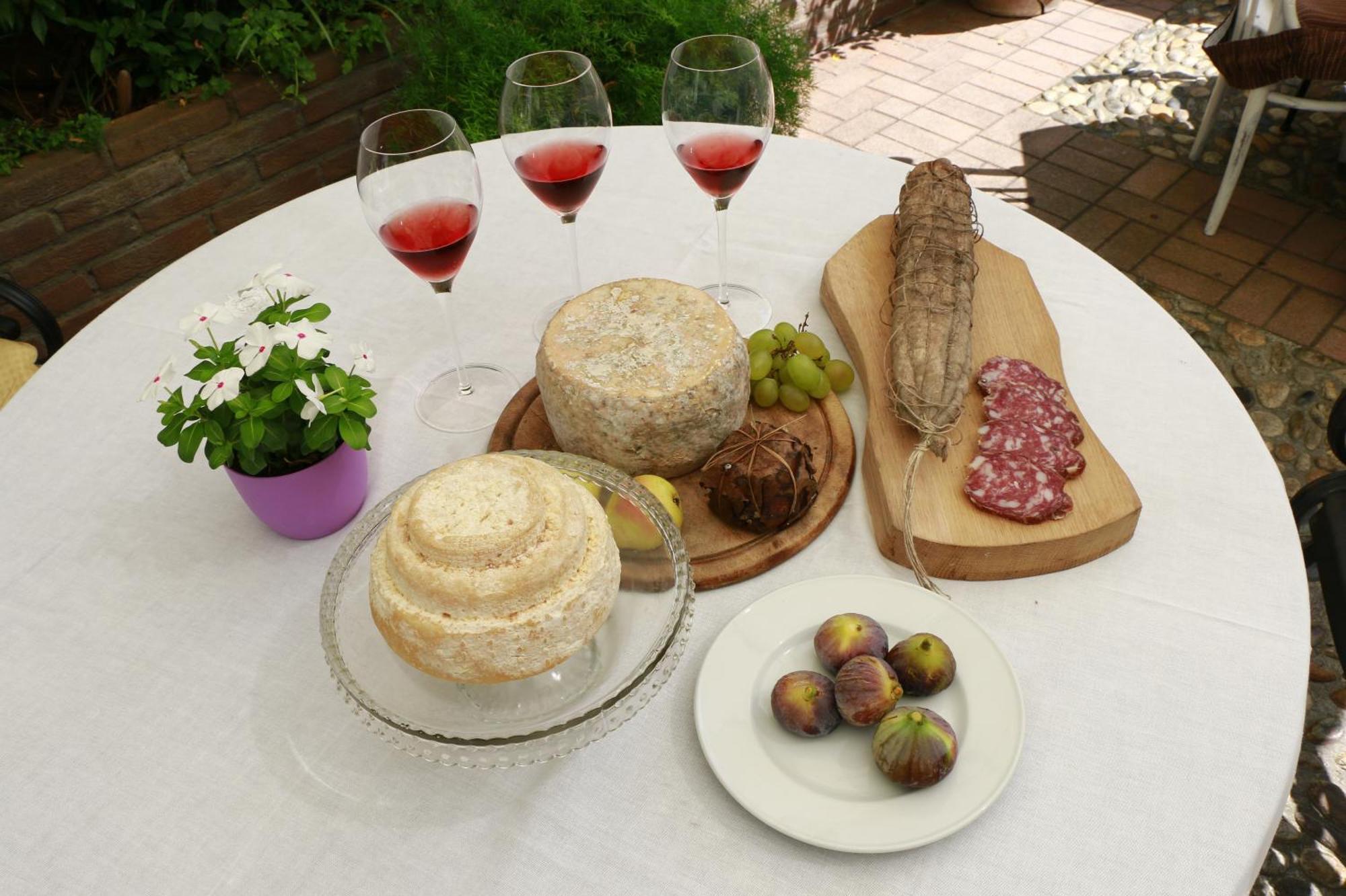 Albergo & Ristorante Selvatico Rivanazzano Terme Zewnętrze zdjęcie